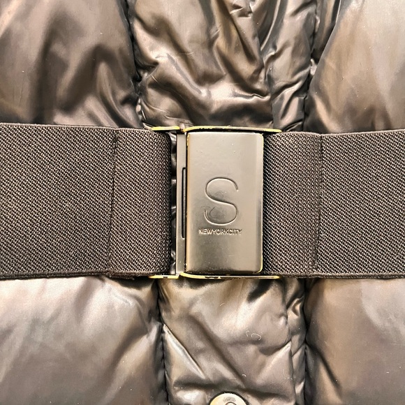 S13 New York/ Black Puffer Coat with Faux Fur Hood - Picture 4 of 5